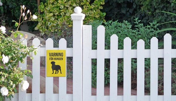Hundskylt varning för hunden